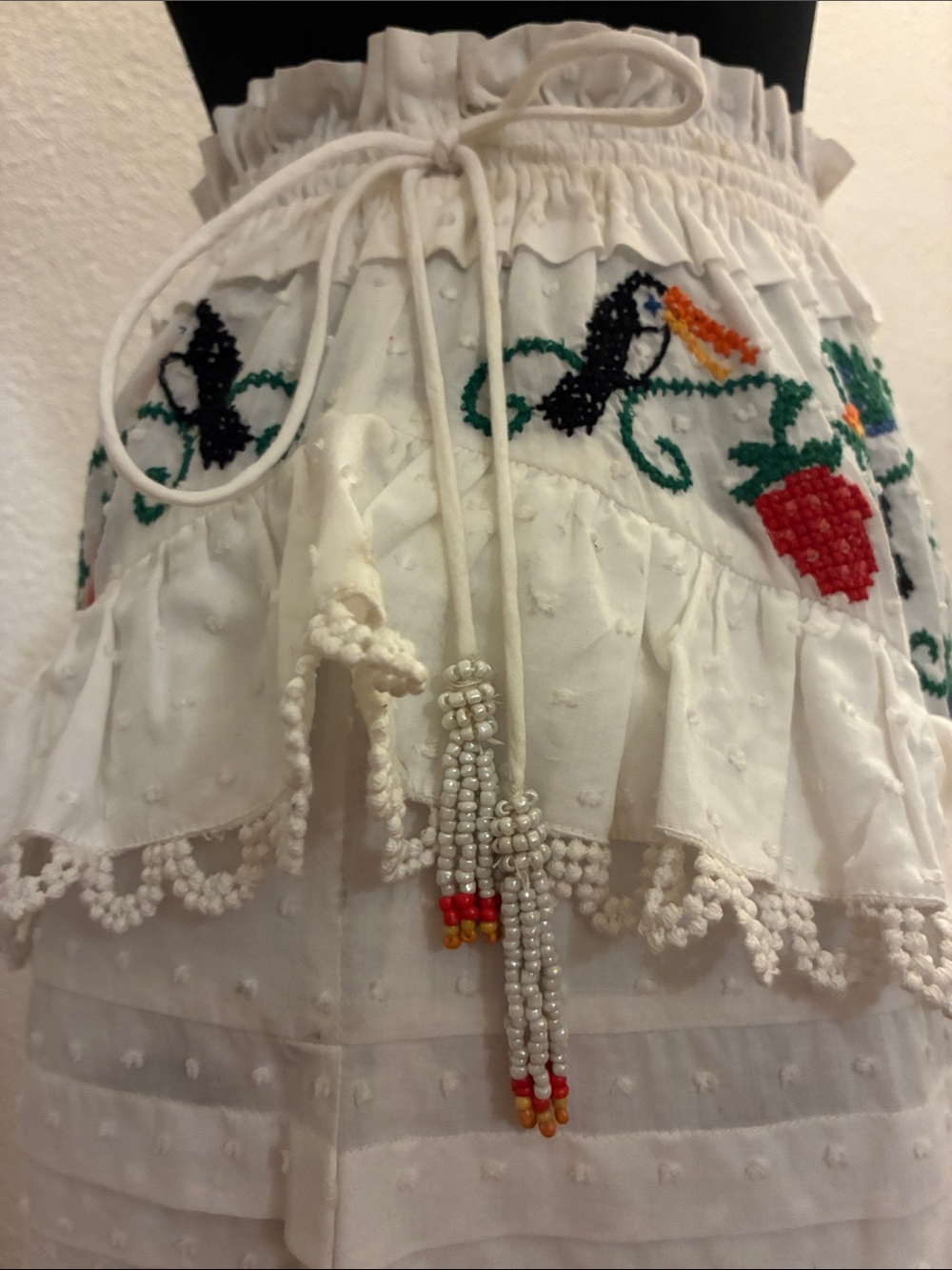 NWT FARM RIO White Cotton toucan strawberryEmbroidered Tiered mini Skirt Small - Picture 6 of 9